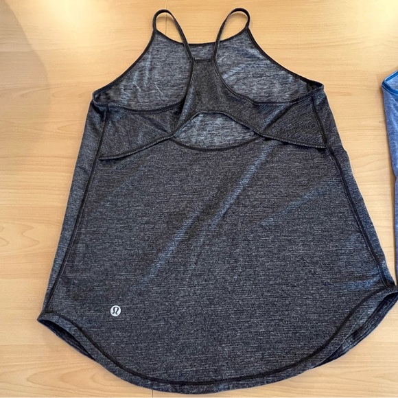 2 Lululemon Fast as Light Singlet Tank Tops Heathered Black & Blue Colors Small - Picture 6 of 10